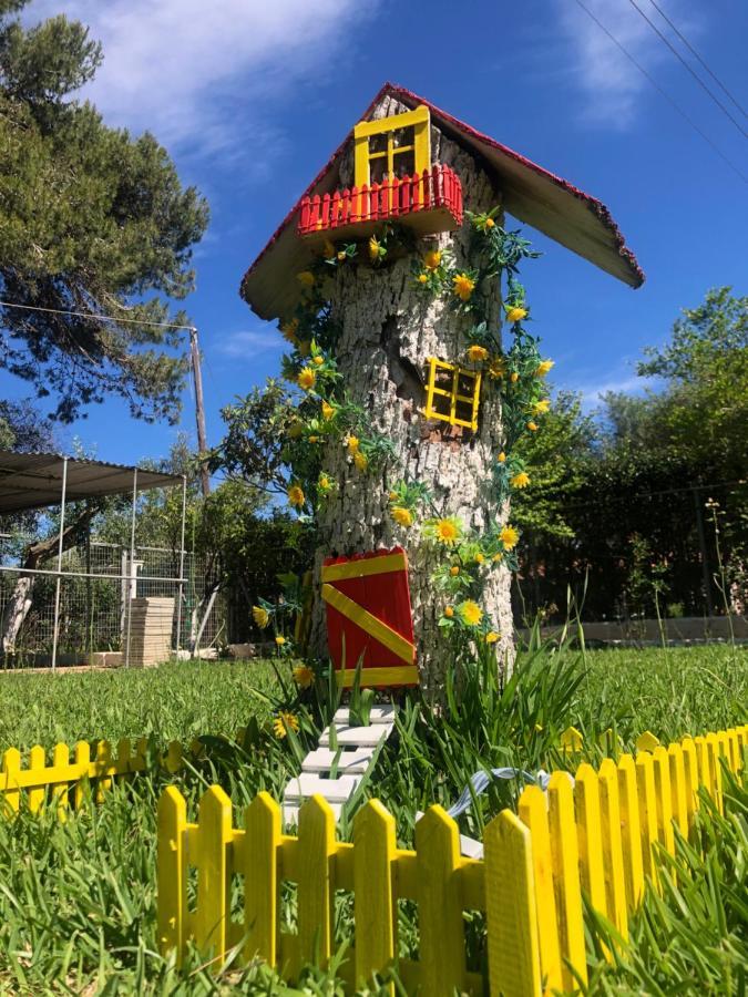 Malou Garden House Near The Beach Glifa  Экстерьер фото